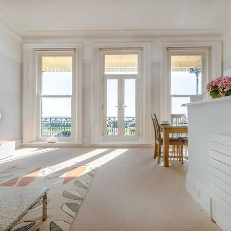 Spectacular Sea Views! Stylish Apt With Balcony Apartment Brighton Ngoại thất bức ảnh